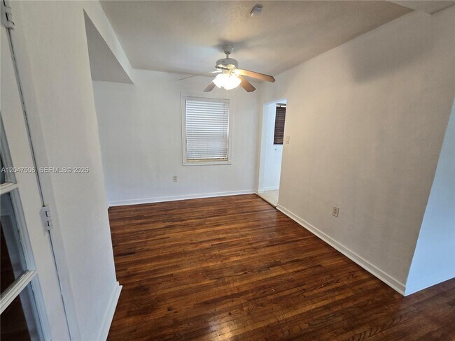 Building Photo - 14901 NW 9th Ct