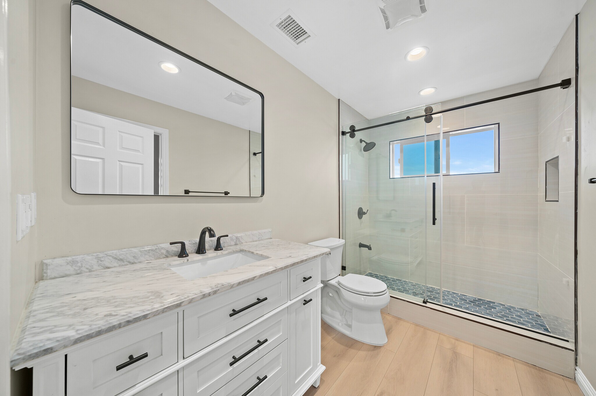 Building Photo - 342 Pasadena Ave