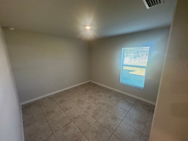 Building Photo - NE Cape Coral- Gator Circle Home- 4 Bedroom 2 Bathrooms 3 Car Garage