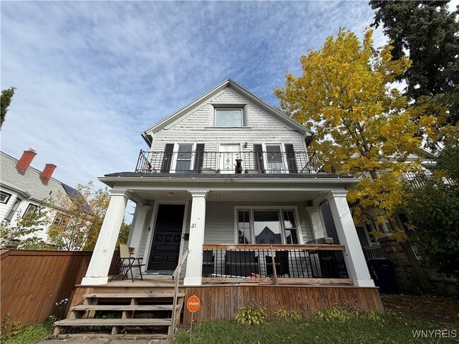 Primary Photo - 21 Abbottsford Pl