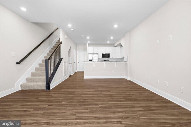 Building Photo - 7738 Port Capital Dr