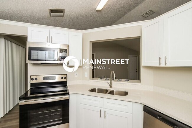 Building Photo - 3 Bedroom Pet-Friendly Home in Palm Bay, FL with Main Street Renewal