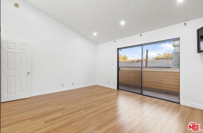 Building Photo - 5340 Wilkinson Ave