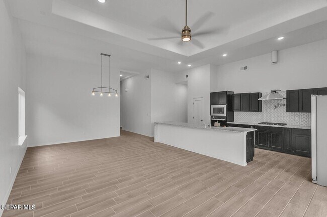 Building Photo - 15164 Ambition Ave