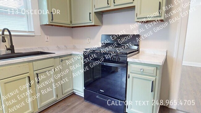 Building Photo - 113 Osceola Dr