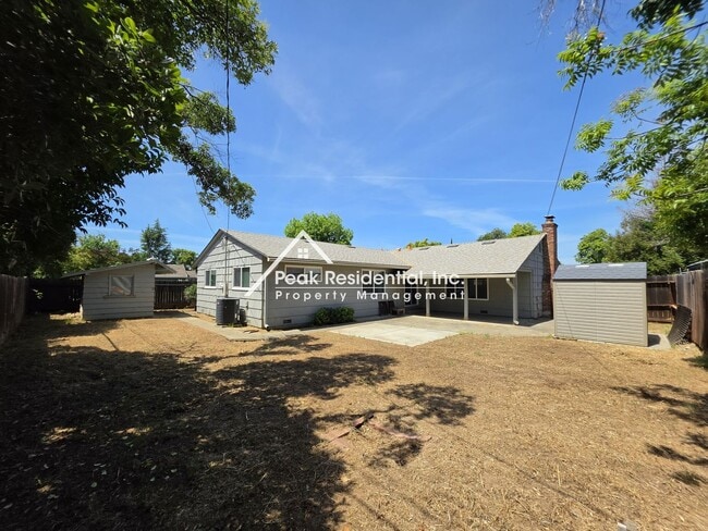 Building Photo - Very Nice 3bd/1.5ba House!