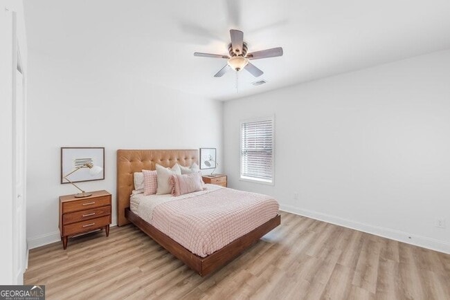 Building Photo - 2422 Brewer Way