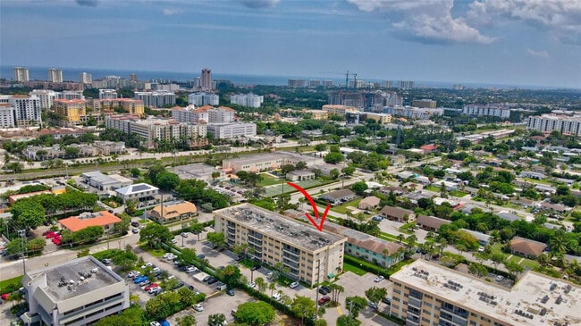 Building Photo - 55 SW 2nd Ave