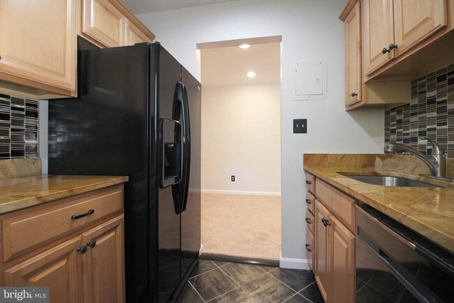 Building Photo - 2833 Kalmia Lee Ct