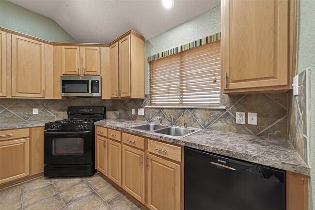 Building Photo - 12418 Shawwood Ct