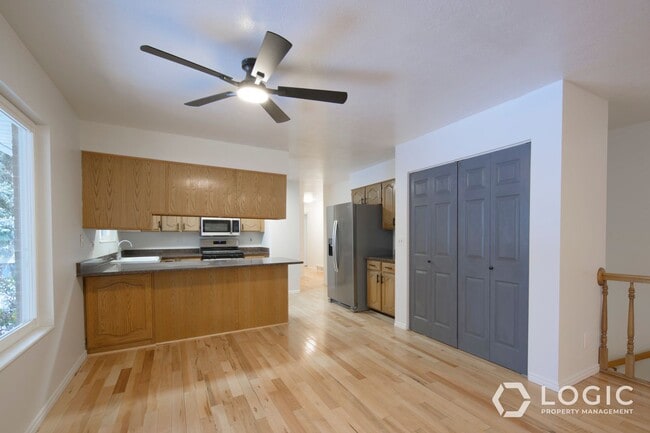 Building Photo - Spacious Home in Tooele!