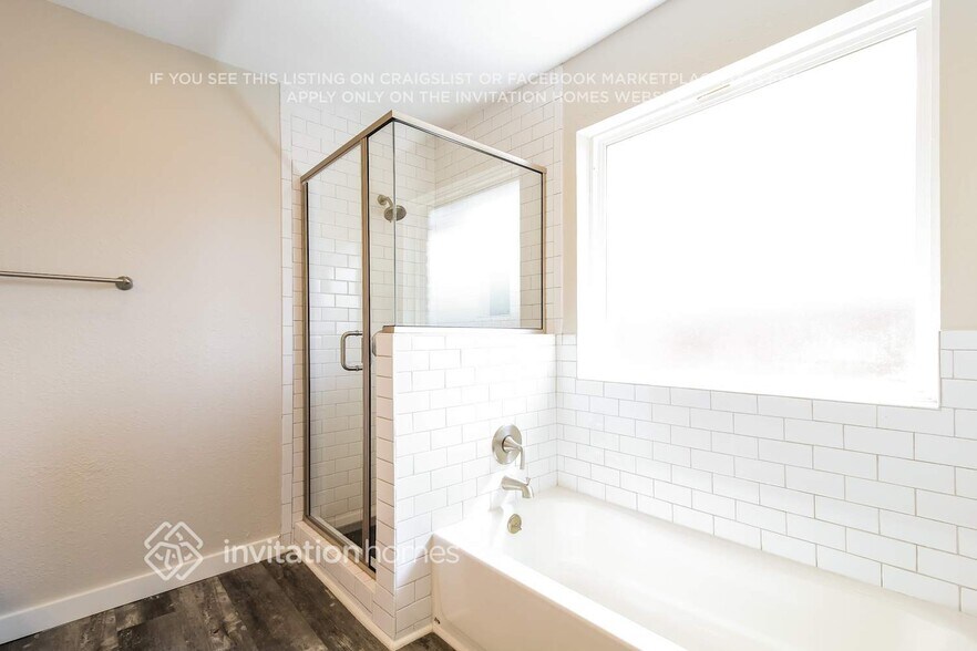 Building Photo - 8213 Mark Ln