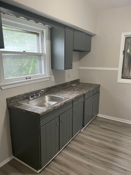 Building Photo - 1341 Welton Plz