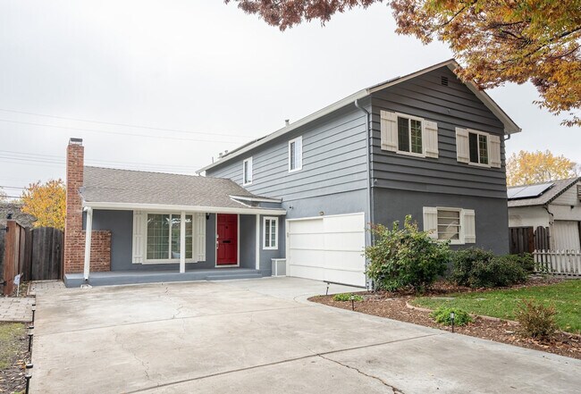 Building Photo - 1004 Airport Blvd