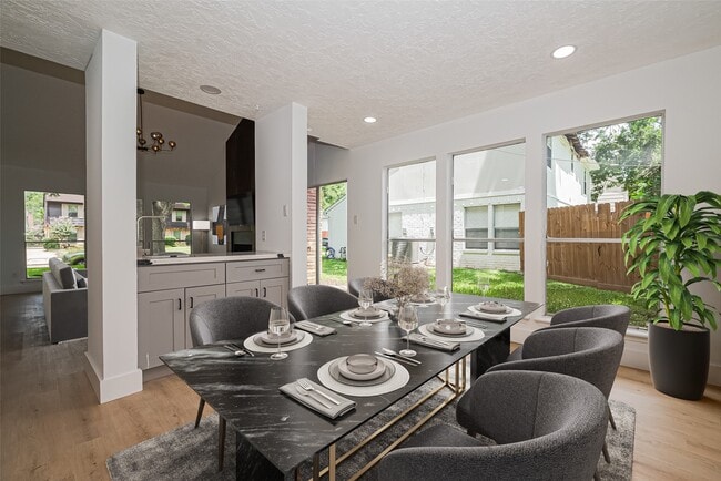 Building Photo - 1306 Briarmead Dr