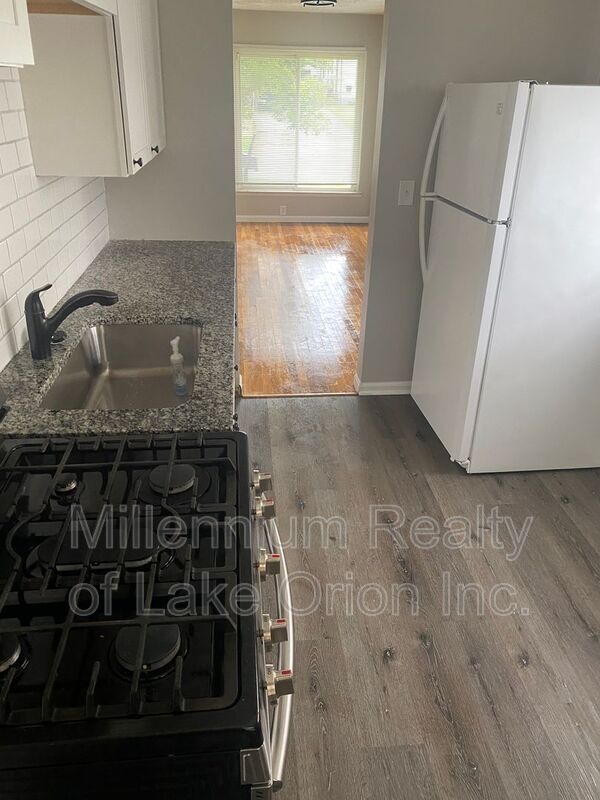 Building Photo - 46 E Ypsilanti Ave