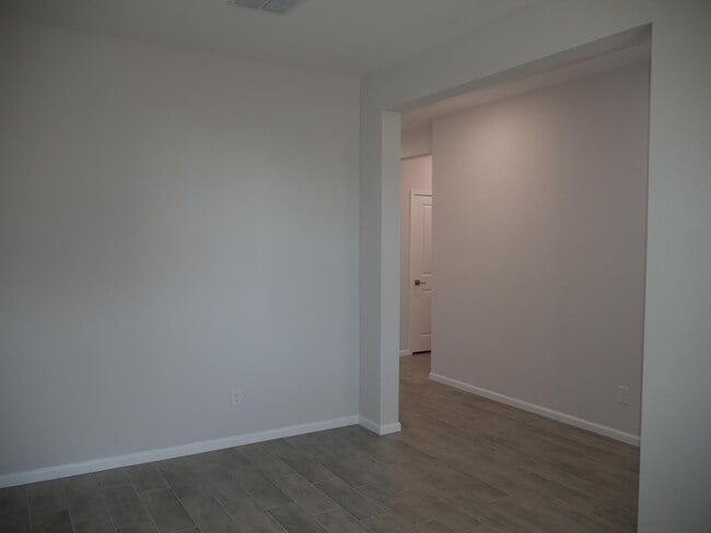 Building Photo - 18156 W Daley Ln