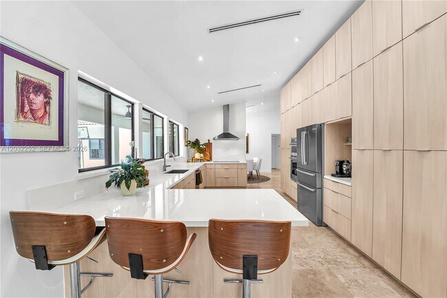 Building Photo - 6466 SW 84th St