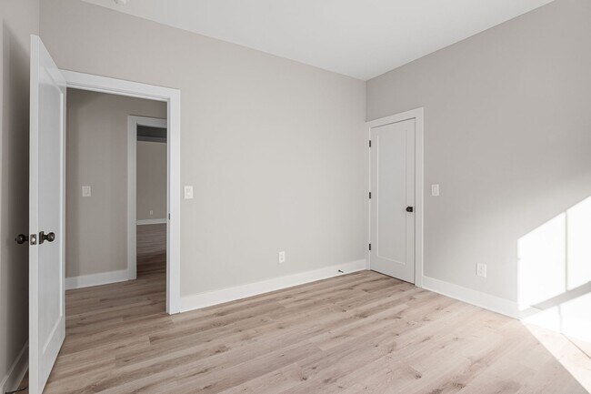 Building Photo - New Construction: 3 bed/2 bath Home in the Brentwood/Nippers Corner neighborhood, One Car Garage