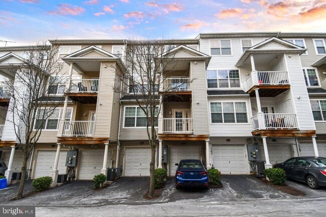 Building Photo - 11361 King George Dr