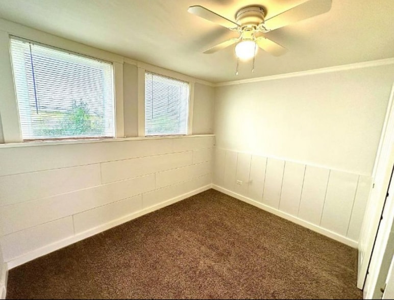 Building Photo - 5930 Orchard Ave