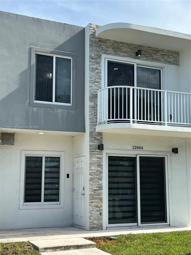 Building Photo - 13944 SW 259th Way