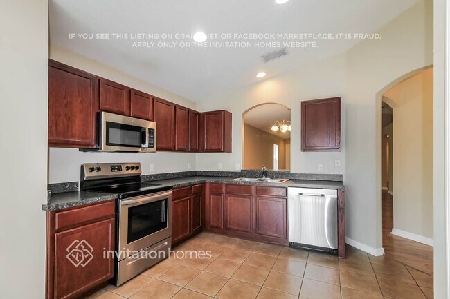 Building Photo - 15656 Greyrock Dr