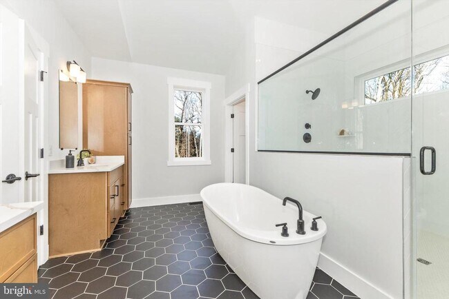 Building Photo - 1199 Hoods Mill Rd