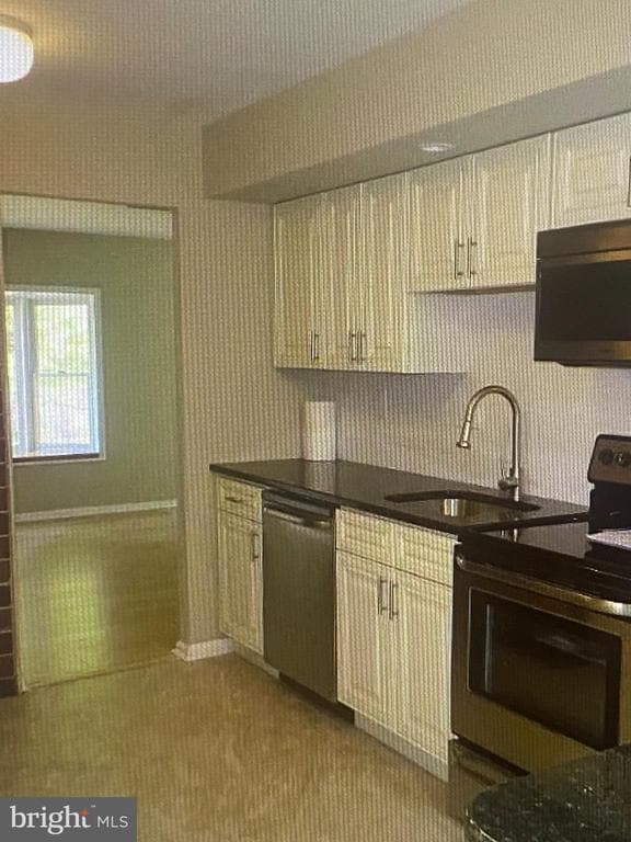 Building Photo - 58 Elan Ln