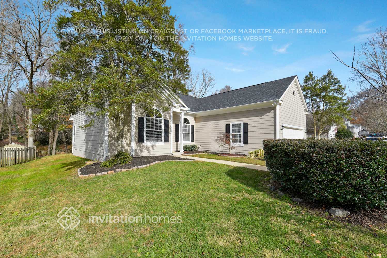 Building Photo - 7030 Daerwood Pl