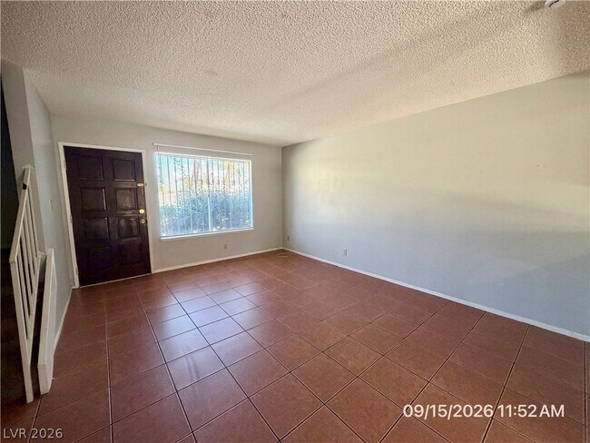 Building Photo - 6132 Meadowgrass Ln