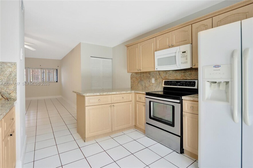 Building Photo - 7732 W 29th Way