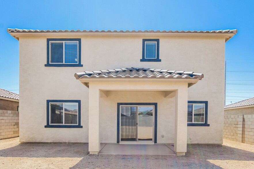 Building Photo - 24398 W Flores Dr