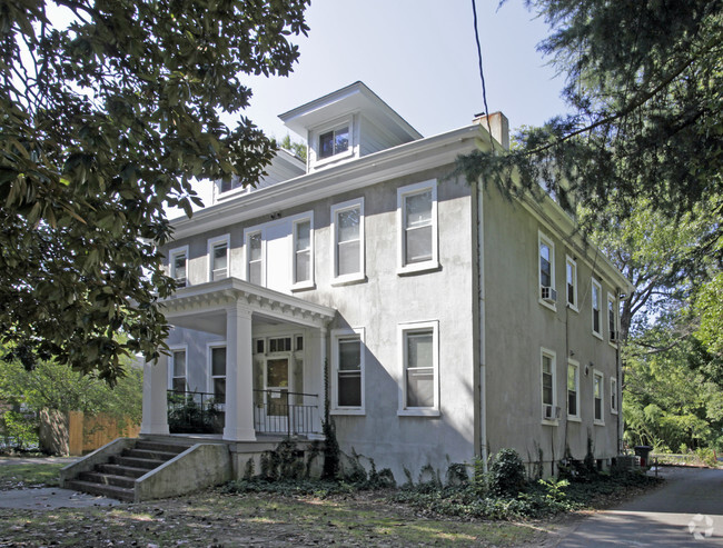 Primary Photo - 3806 Chamberlayne Ave