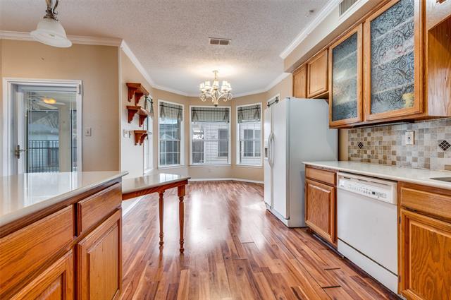 Building Photo - 1400 Endicott Dr