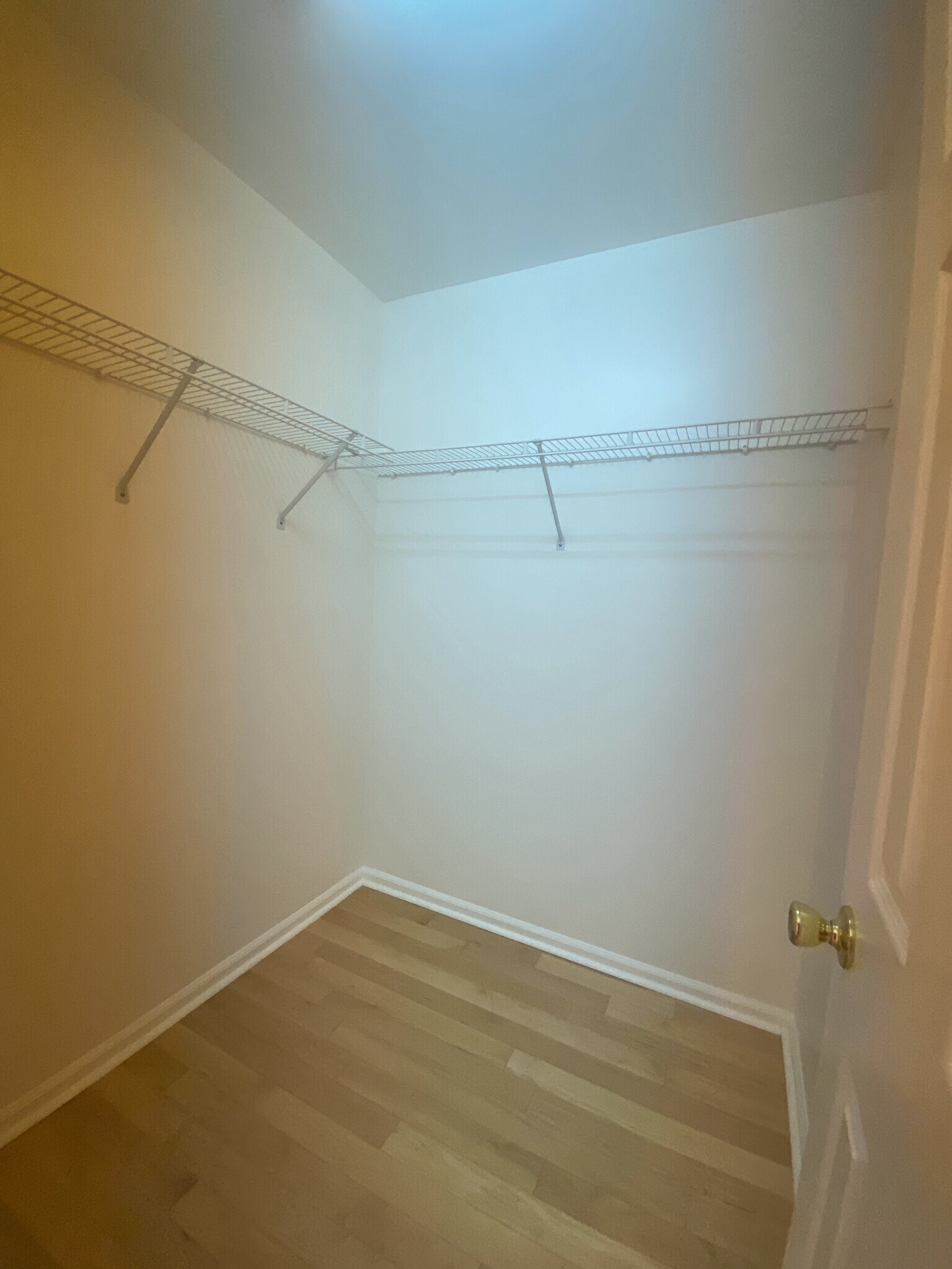 Building Photo - Room in House on Blueshot Ct