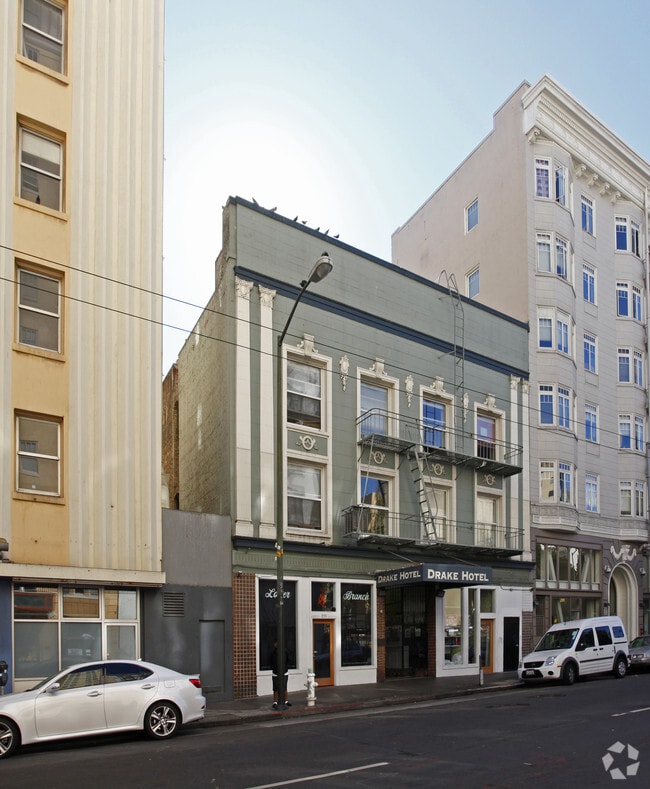 Primary Photo - Drake Hotel