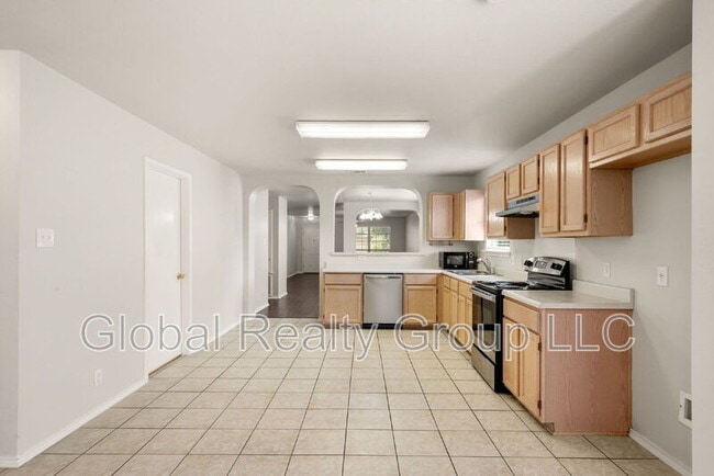 Building Photo - 8911 Valhalla