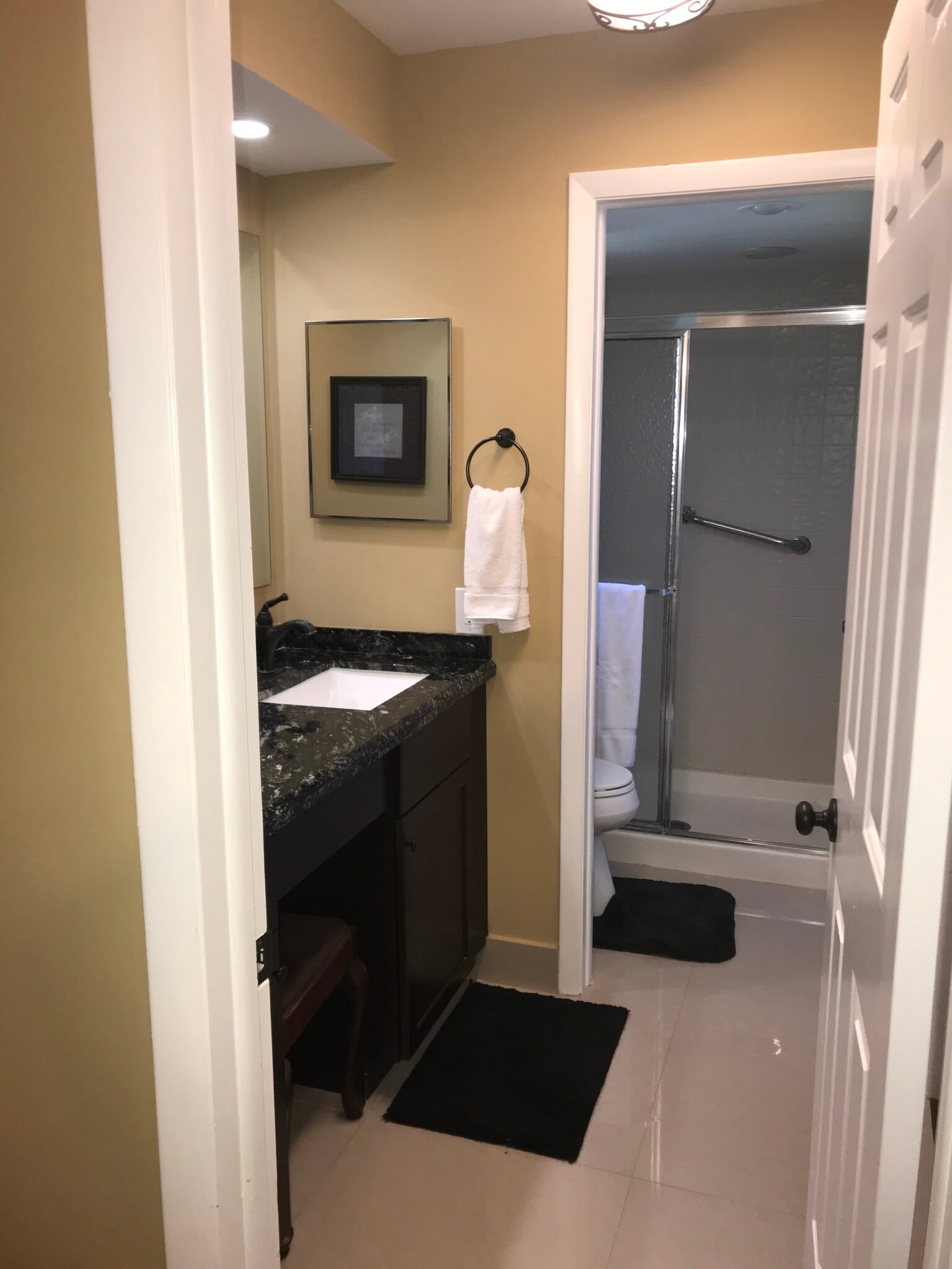 master bath with shower - 123 Deer Creek Blvd