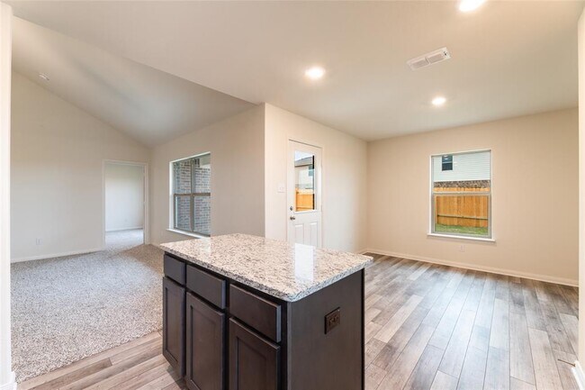 Building Photo - 3109 Killam Rd