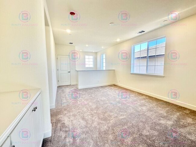 Building Photo - Brand New Lennar Home in the Five Ridges C...