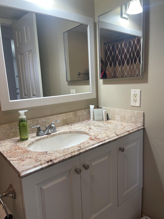 Building Photo - 4381 Trevi Ct