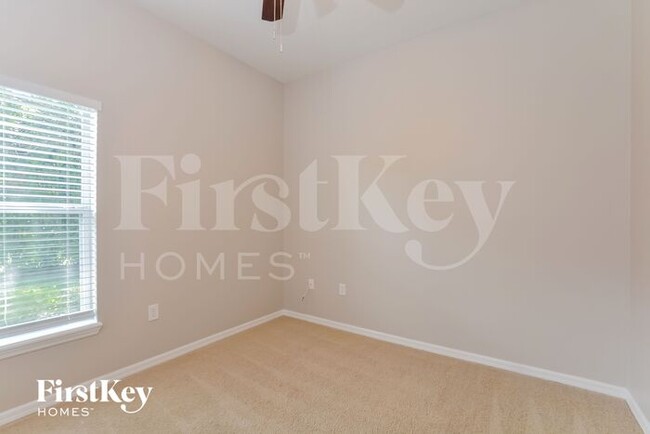 Building Photo - 4087 Fitzroy Reef Dr