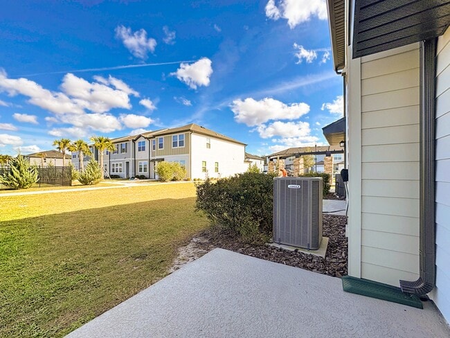 Building Photo - 5941 Piney Shrub Pl