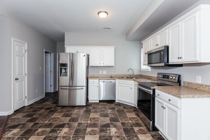 Building Photo - 7332 Icon Way