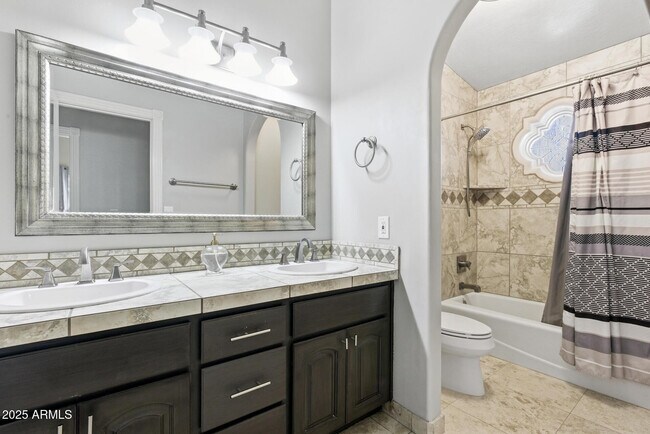 Building Photo - 15912 Centipede Dr