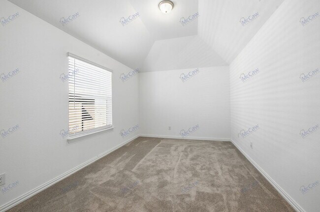 Building Photo - 6700 Palmdale Ln