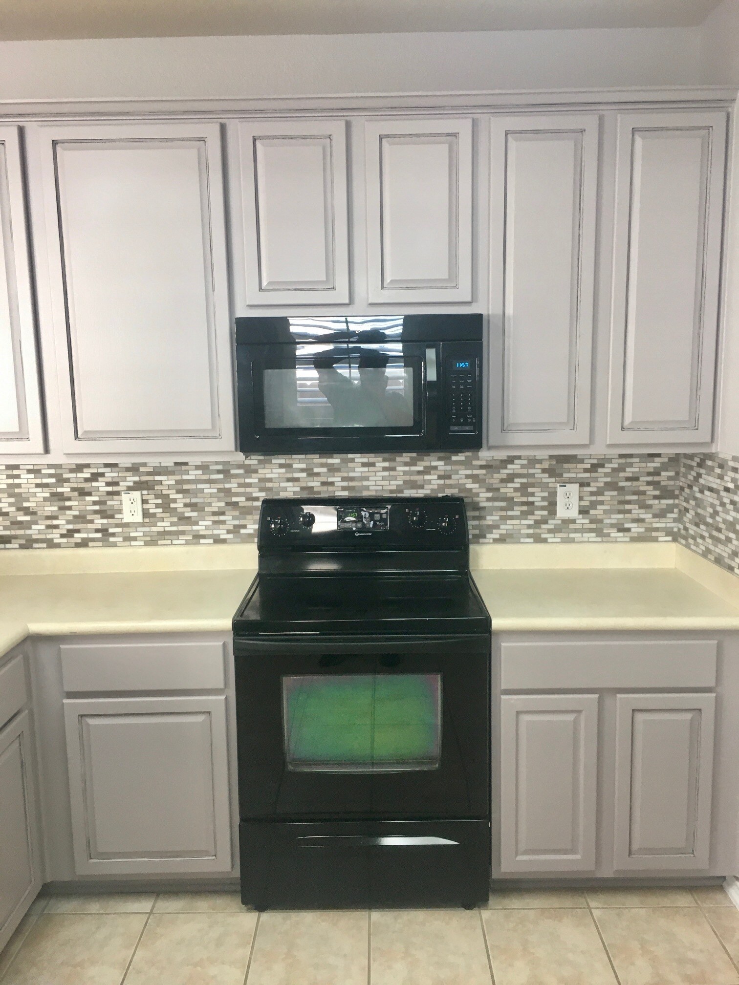 Kitchen and appliances - 24307 Alamosa Falls