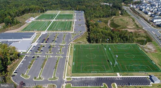 Building Photo - 150 Boxelder Dr