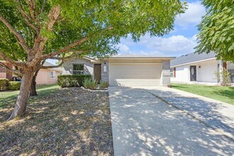 Building Photo - 108 Loryn Dr
